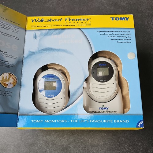 Tomy walkabout premier advance - walkabout,