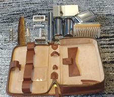 Vintage men's travel shaving