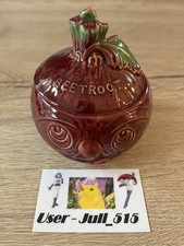 Sylvac Model 5127 Vintage Beetroot  Porcelain Pot (Great Condition)