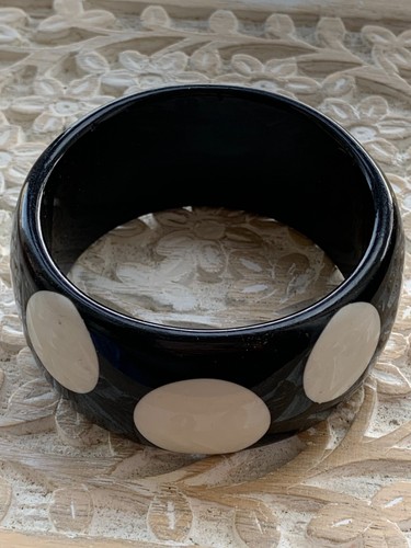 Black white polka - white,
