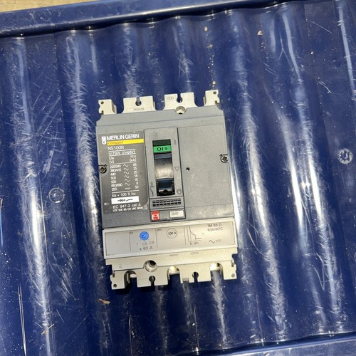Merlin gerin mccb phase 63 - 3,