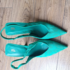 Zara Green High heel slingback  size 6 eu 39.Used once.