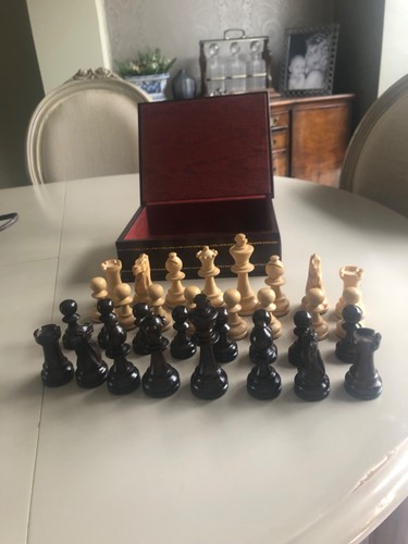 Vintage staunton chess set - vintage,