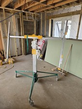 MACC  - PLASTERBOARD AND DRYLINING LIFT /  LIFTER - HEAVY DUTY  - USED ONCE