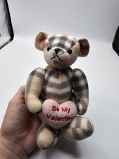 Burberry valentines pink - valentines,