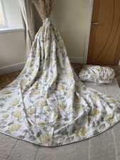 Laura Ashley Large Pair Hydrangea Camomile Curtains D247cm  x W 205cm. Lined.