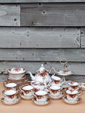 Royal Albert Old Country Rose