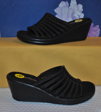 NWOB SKECHERS CALI WOMEN’S