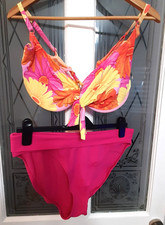 LADIES NEW NO TAG SIZE 20/22
