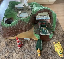 Thunderbirds Tracy Island