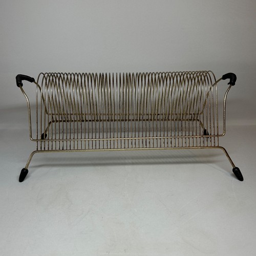 Vintage metal wire record - metal,