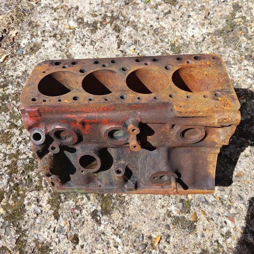 Classic mini 1275 - engine, block