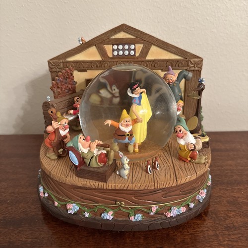 Disney snow white - disney, and