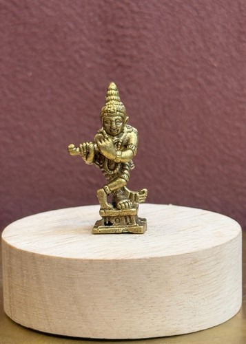Standing krishna with flute - with,