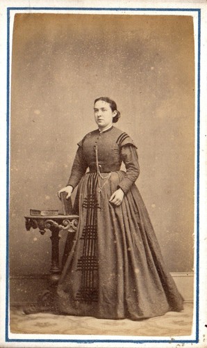 Cdv lady dress geometric - cdv,