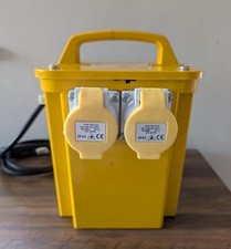 Fortis 110V – Portable Power Transformer IP44 – Two outlets 