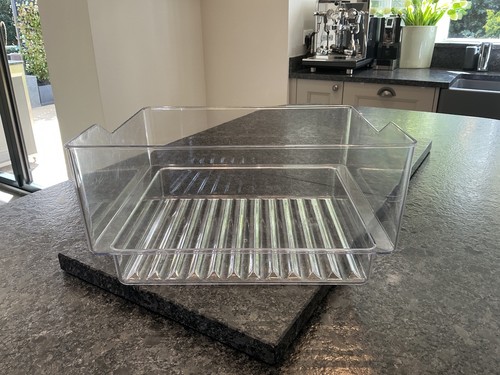 Fisher paykel fridge - &,