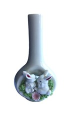 SMALL ONE FLOWER VASE WITH