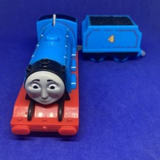 Gordon Train And Tender - Trackmaster - Tested And Working - Thomas And Friends