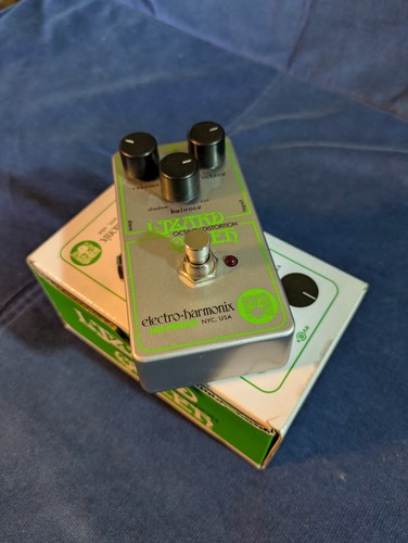 Electro harmonix lizard - electro-harmonix, queen