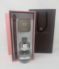 Molton Brown Rhubarb and Rose Luxury Aroma Reeds Diffuser 150ml with Gift Bag
