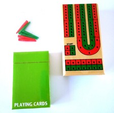 Folding Cribbage Board with