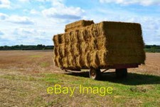 Photo 6x4 Trailer stacked with