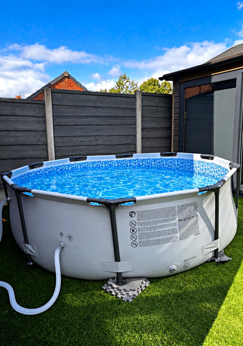 Swimming pool 05m - 3.05m, +