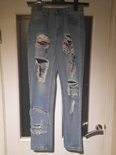 Boohoo Ladies Distressed/ Ripped Blue Denim Jeans SIZE 8