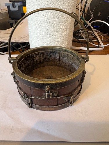Very old barrel shape - barrel,