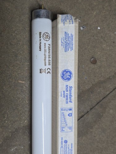 38w 535 white - f,