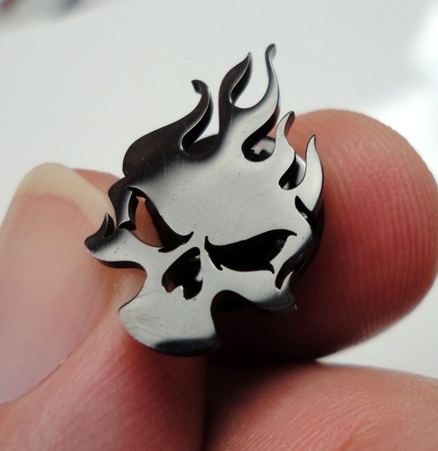 Small flaming burning - small,