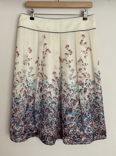 Dickins jones floral - dickins,