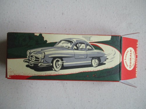 Miniature new mercedes - 1/43",