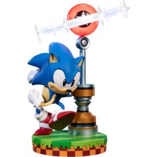 Sonic Sonic 11-Inch Tall Highly Collectible PVC Made Statue Collector's Edition