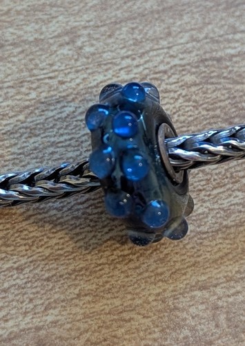 Authentic retired trollbeads - authentic,