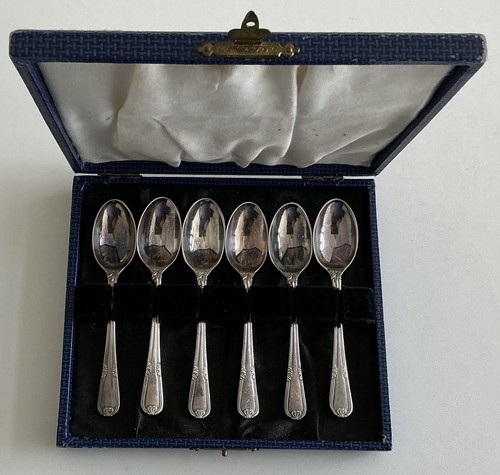 Vintage walker hall silver - vintage,