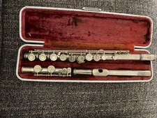 Yamaha YFL211 Flute NIKKAN