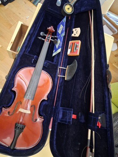 Stentor student violin 4 - 2, 3/4
