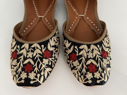 Brand new unze khussa - brand,