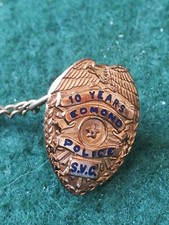 Edmonton Police 10 Years Service American Pin Badge.