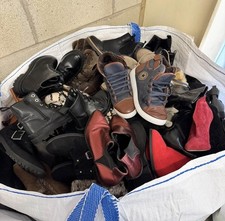 10kg Grade A/B Secondhand Mixed Shoes Trainers For Men And Women Reseller Bundle