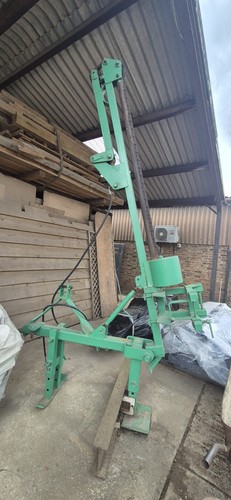 Hydraulic post knocker - hydraulic,