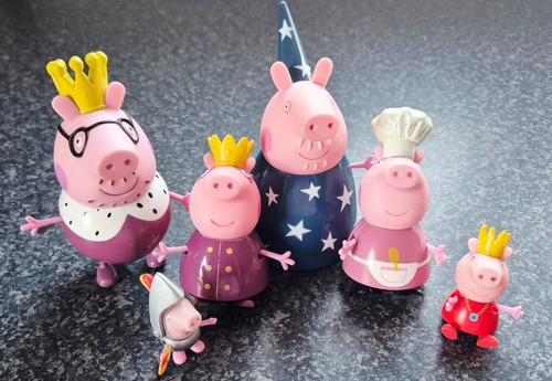 Peppa pig royal family - peppa,