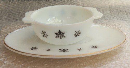 Vintage pyrex snowflake - pyrex, gaiety