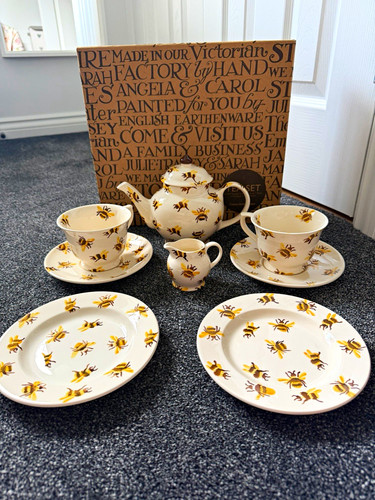 Emma bridgewater bumble bee - bridgewater,