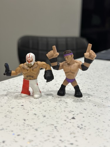 Pair wwe mini - wwe,