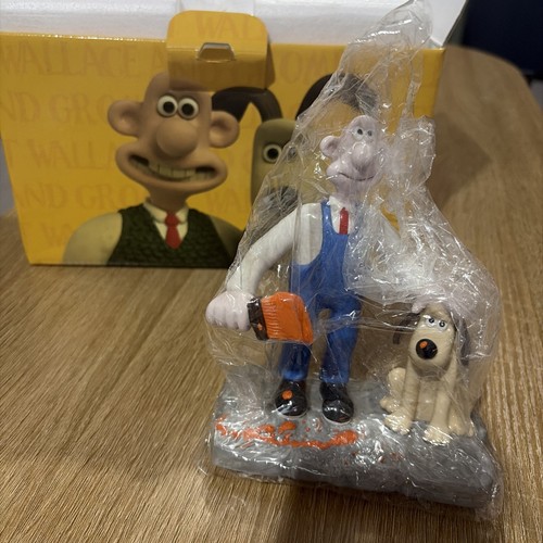 Coalport wallace and gromit - wallace,