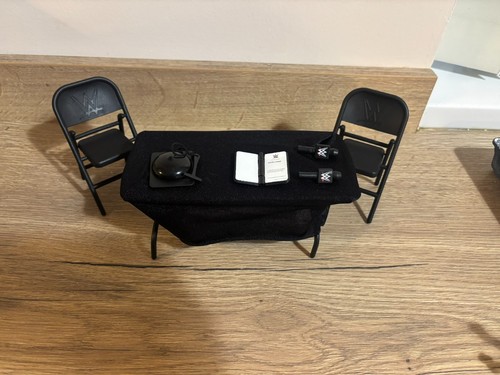 Wwe contract signing playset - contract,