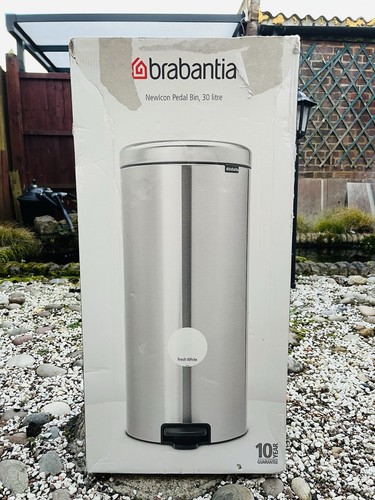 Brabantia newlcon pedal bin - newlcon,